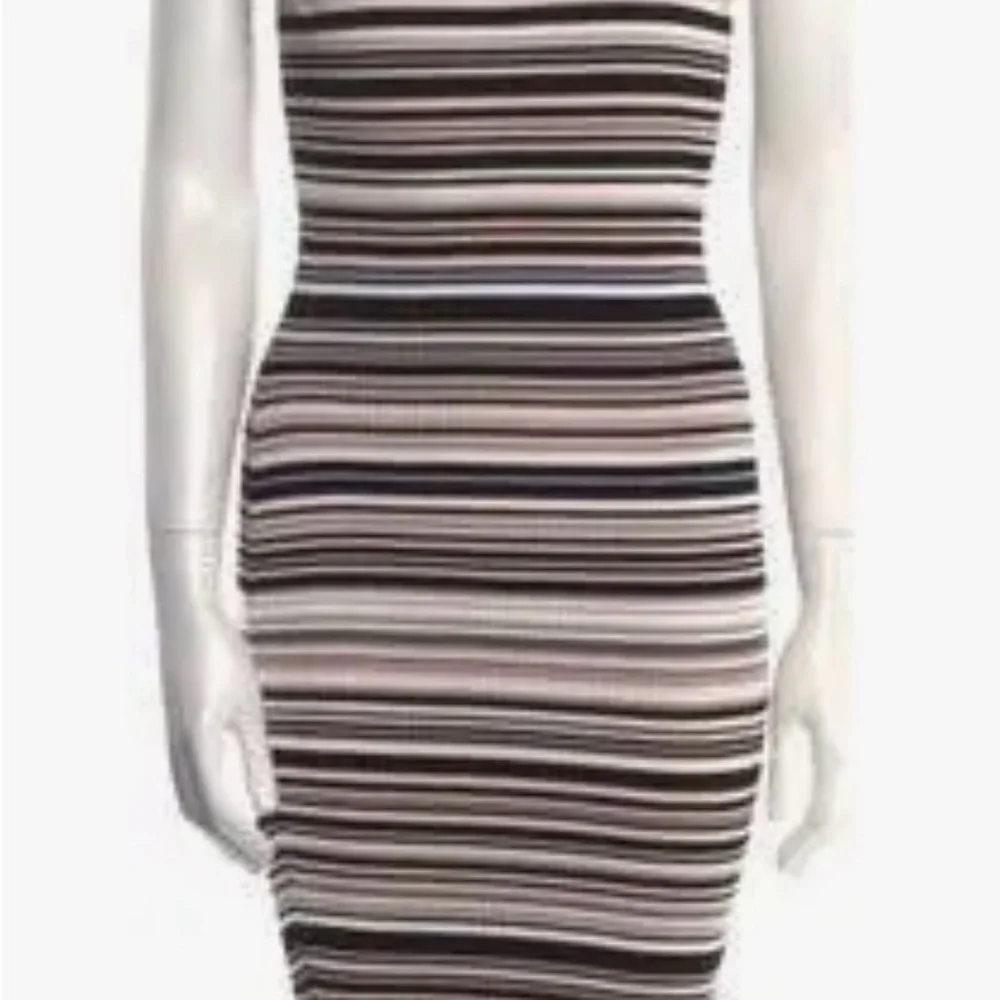 Milly Black Pink White Striped Ribbed Ruffle Hem Midi Dress - Picture 2 of 9